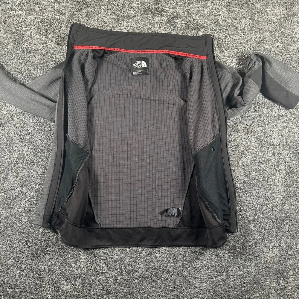 The North Face Jacket Mens S Mountain Athletics Grey Full Zip Training Hiking